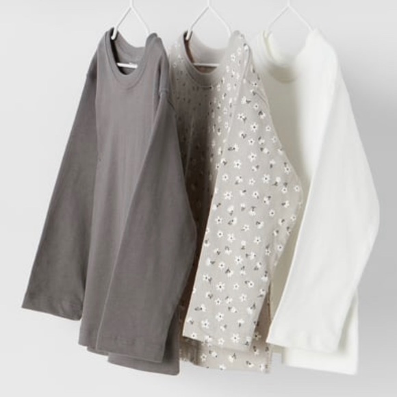 Zara Kids Three Packs print T-Shirt long sleeve - grays boy/gi… - Picture 3 of 3